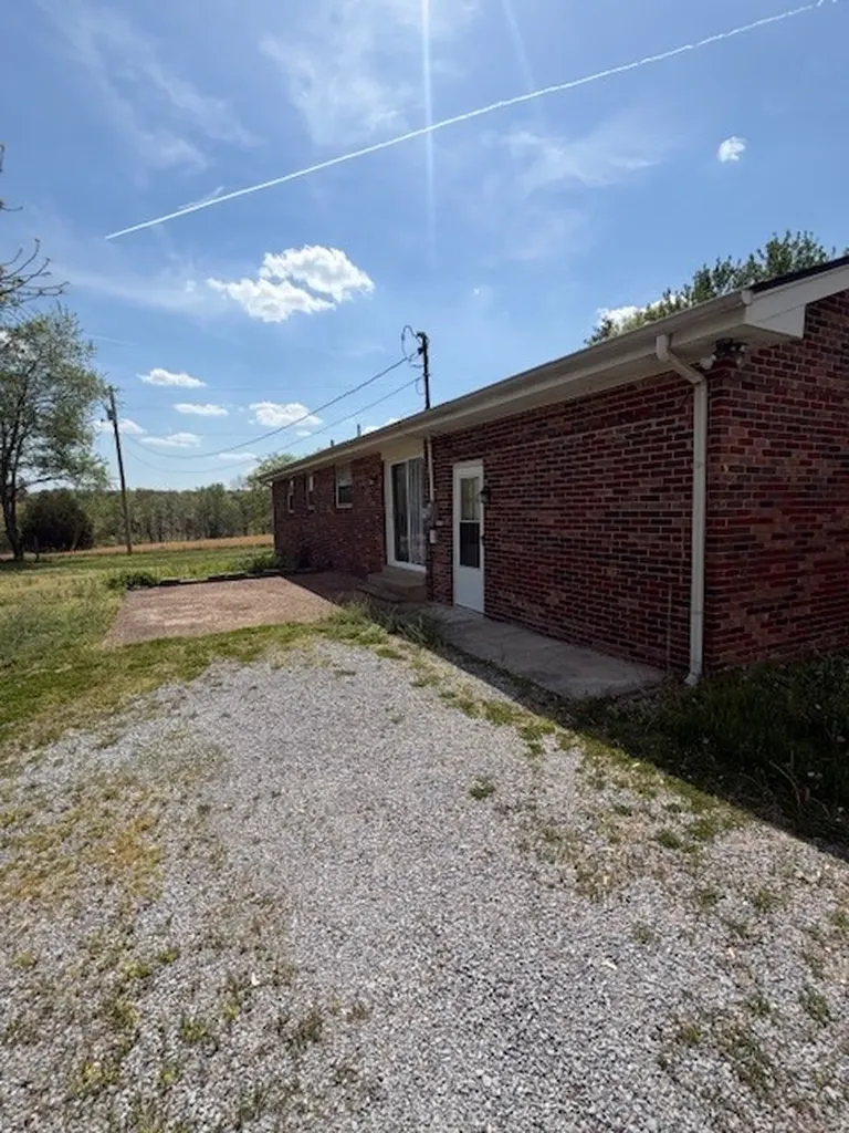 3509 Pinson School Road Springfield TN 37172