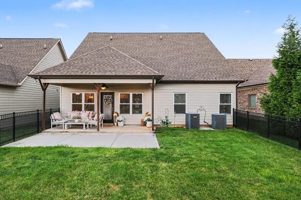 336 Rockcastle Drive Murfreesboro TN 37128