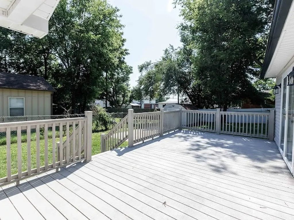 1716 Hillview Drive Columbia TN 38401