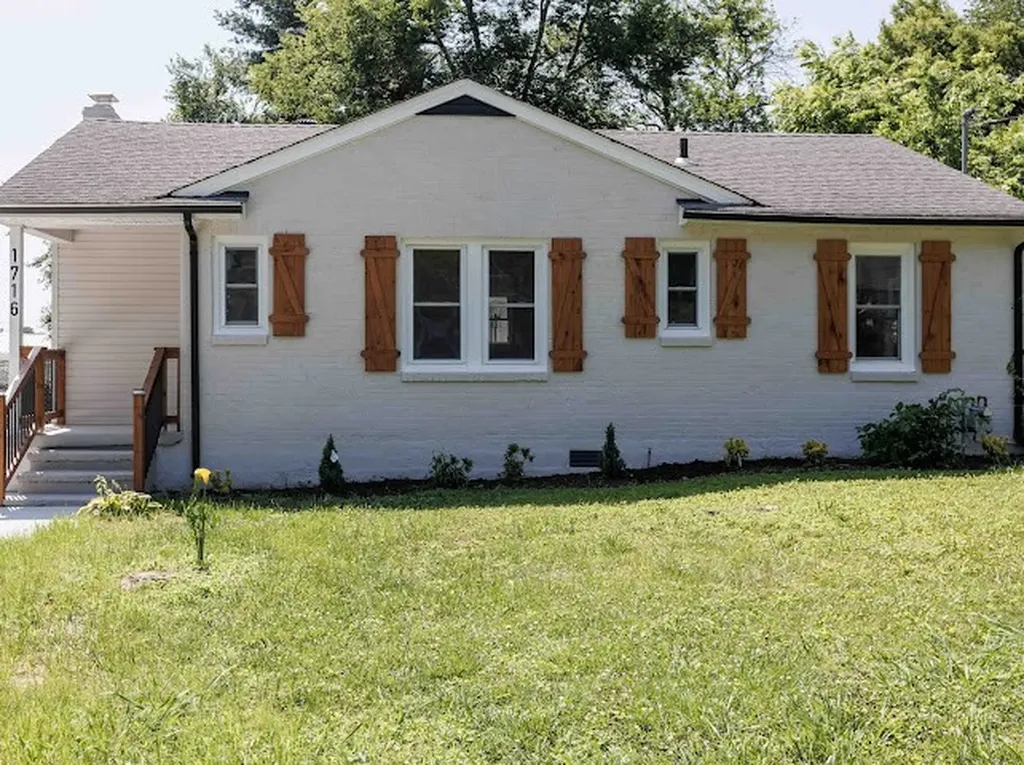 1716 Hillview Drive Columbia TN 38401