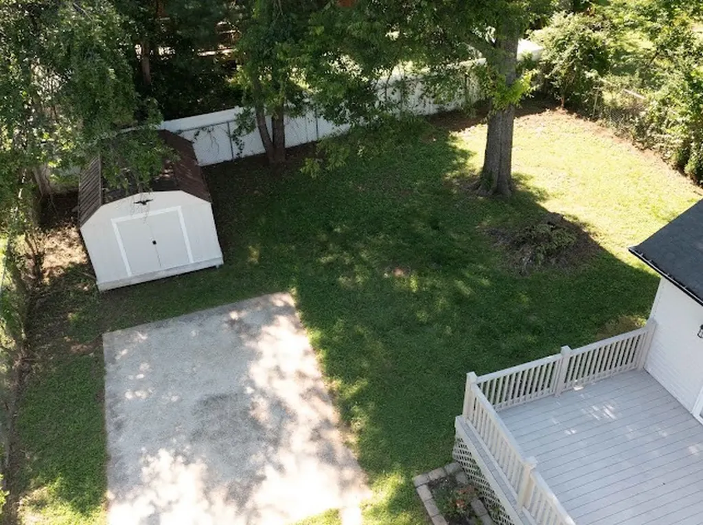 1716 Hillview Drive Columbia TN 38401
