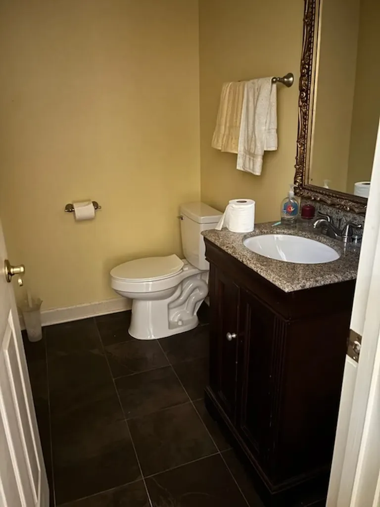 3921 Windolyn Cir, S Bartlett TN 38133