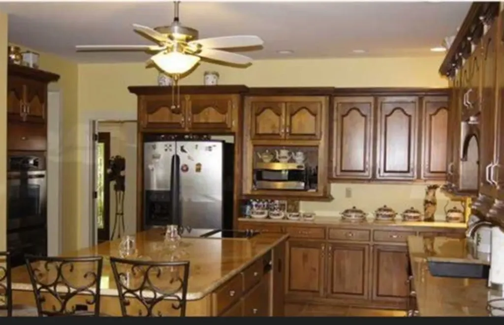 3921 Windolyn Cir, S Bartlett TN 38133