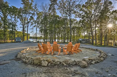 235 Waters Edge Way Tracy City TN 37387