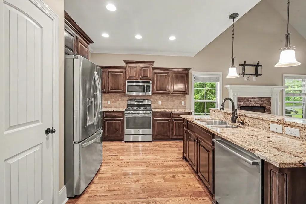 603 Windtree Pass Mount Juliet TN 37122