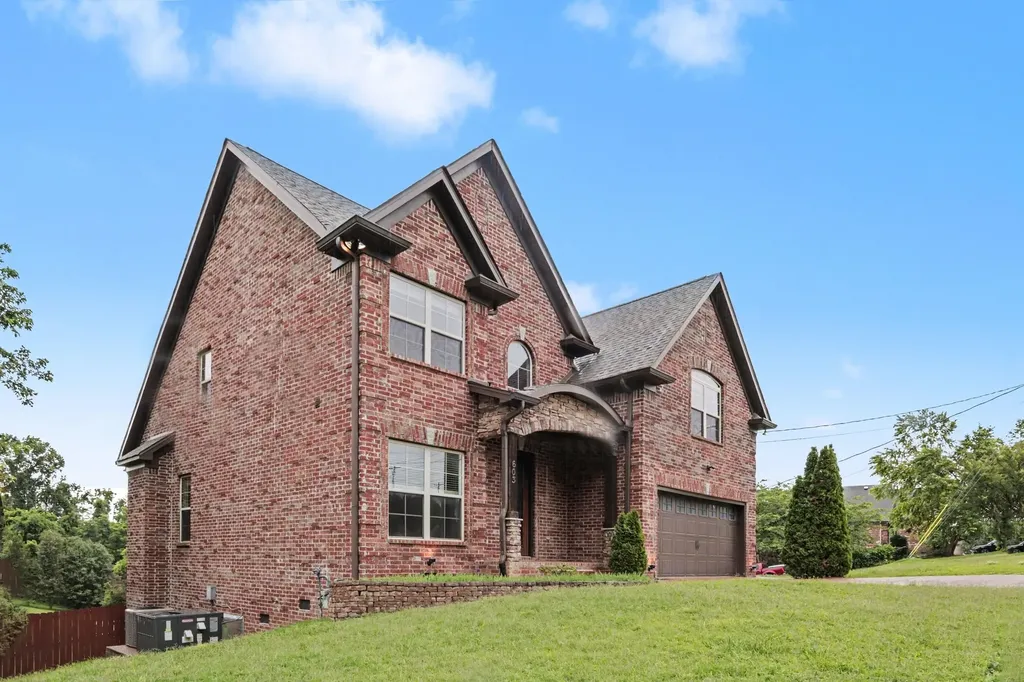 603 Windtree Pass Mount Juliet TN 37122