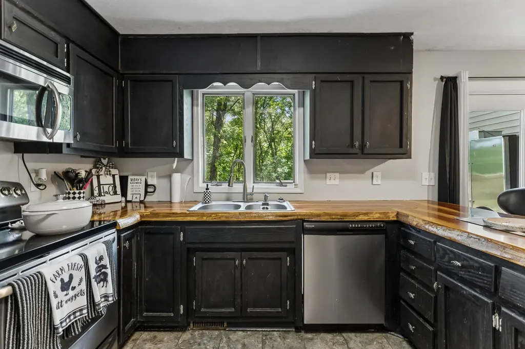 211 Hickory Hollow Road Tullahoma TN 37388