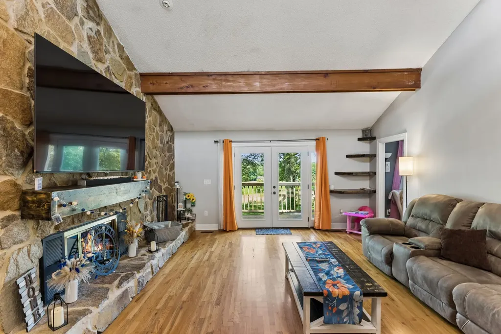 211 Hickory Hollow Road Tullahoma TN 37388