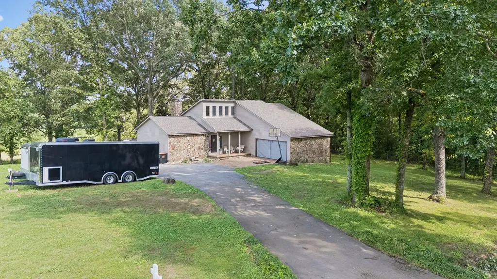 211 Hickory Hollow Road Tullahoma TN 37388