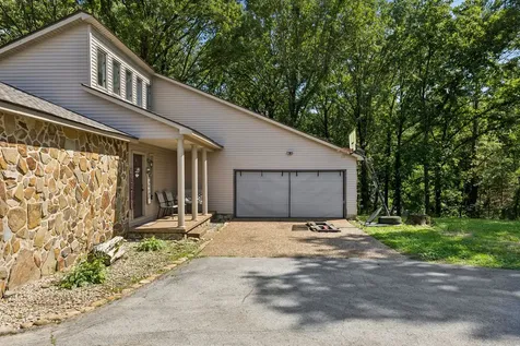 211 Hickory Hollow Road Tullahoma TN 37388