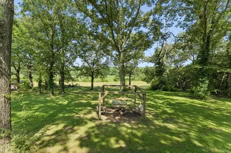 211 Hickory Hollow Road Tullahoma TN 37388