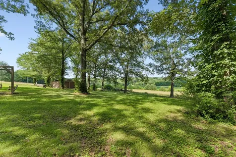 211 Hickory Hollow Road Tullahoma TN 37388