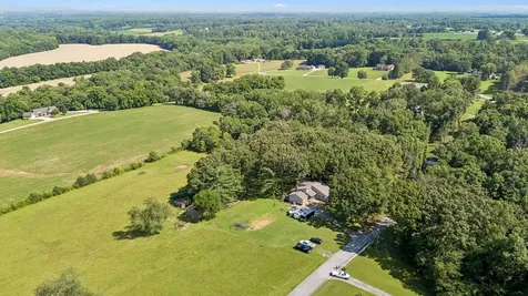 211 Hickory Hollow Road Tullahoma TN 37388