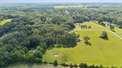 211 Hickory Hollow Road Tullahoma TN 37388