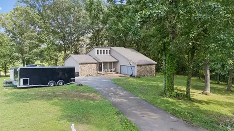 211 Hickory Hollow Road Tullahoma TN 37388
