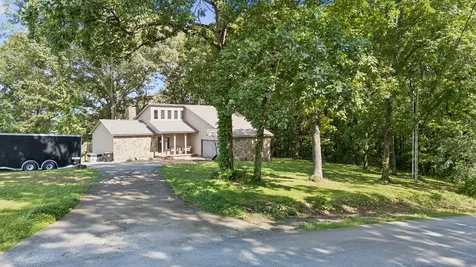211 Hickory Hollow Road Tullahoma TN 37388