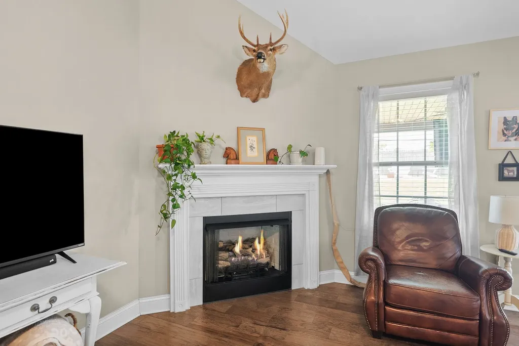 633 Hollow Crest Clarksville TN 37042