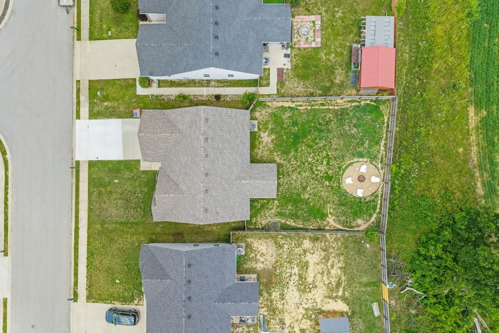 633 Hollow Crest Clarksville TN 37042