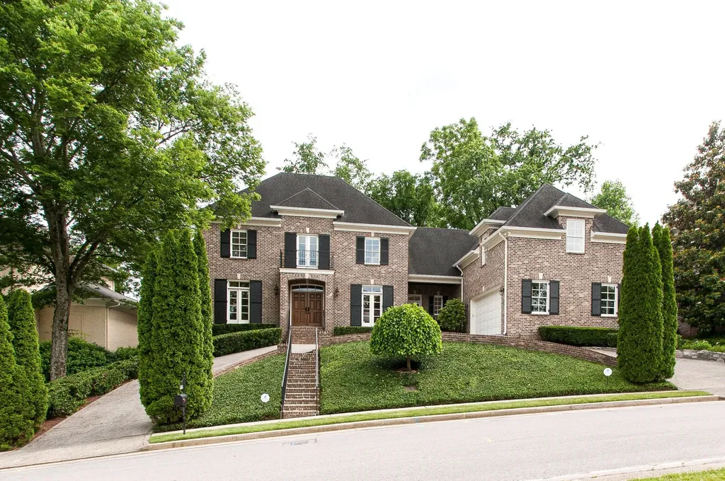 4114 Elder Place Nashville TN 37215