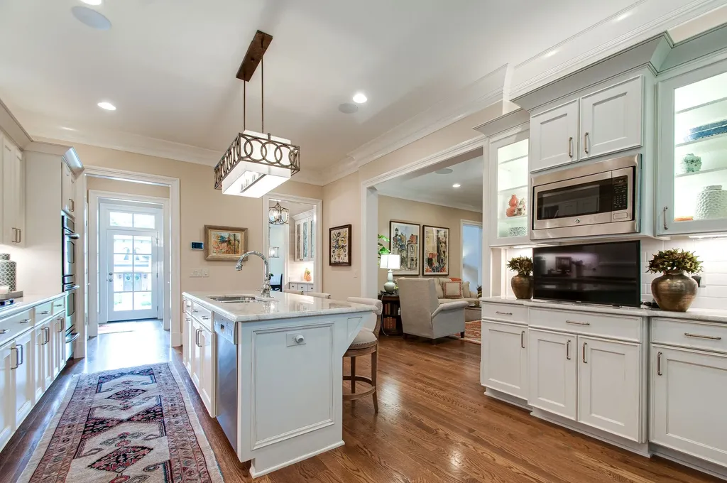 4114 Elder Place Nashville TN 37215