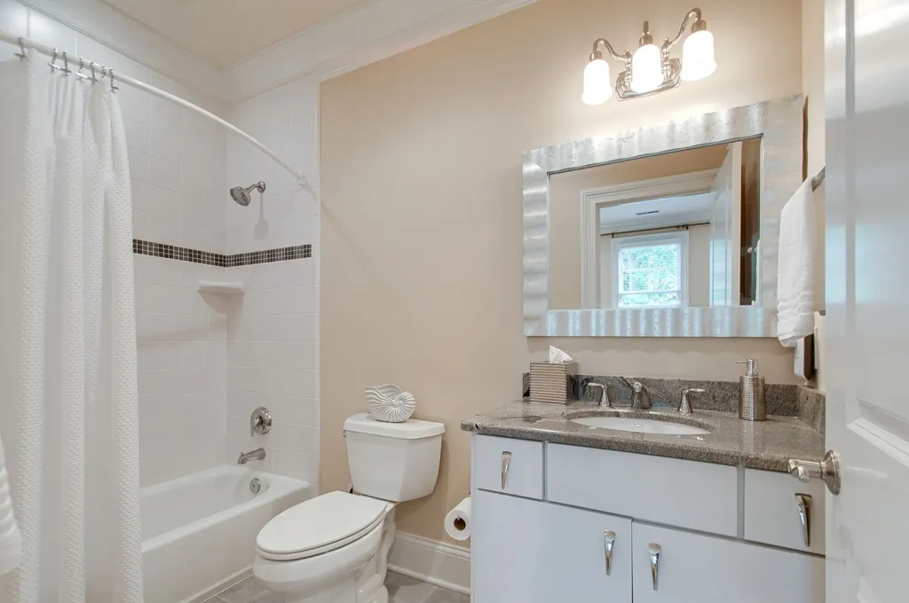 4114 Elder Place Nashville TN 37215