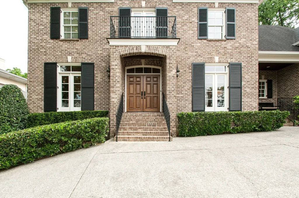 4114 Elder Place Nashville TN 37215