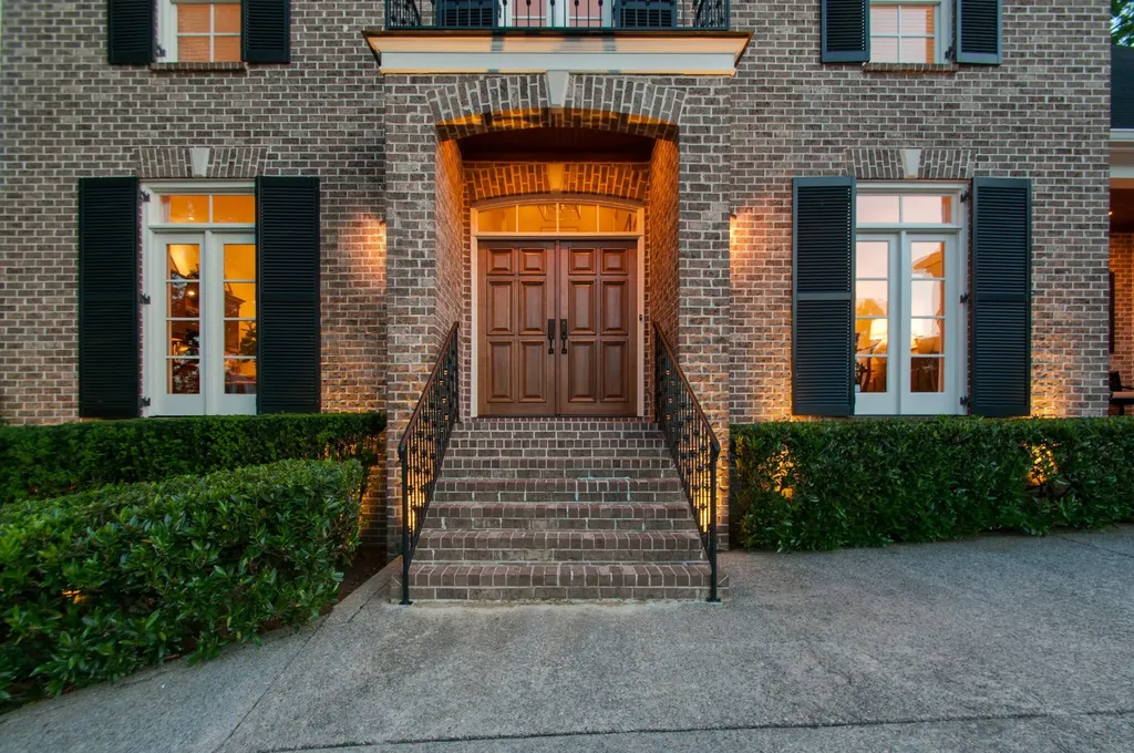 4114 Elder Place Nashville TN 37215