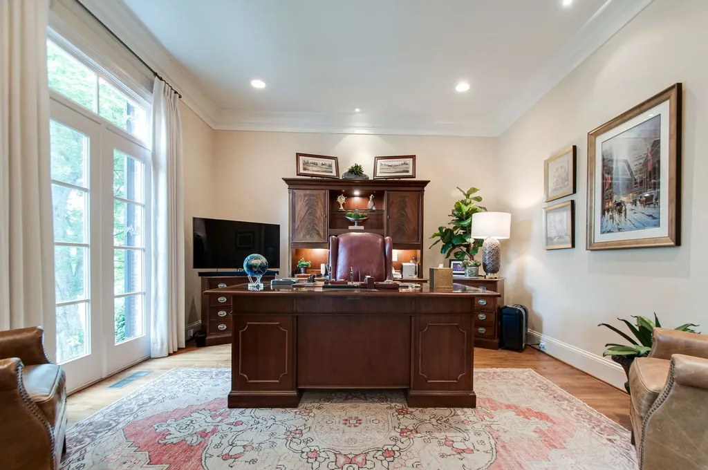4114 Elder Place Nashville TN 37215