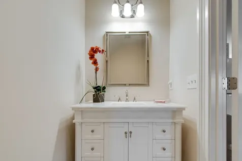4114 Elder Place Nashville TN 37215