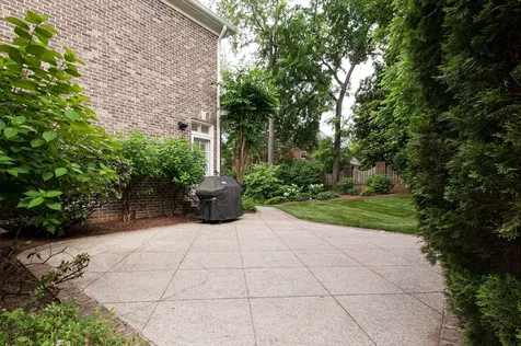4114 Elder Place Nashville TN 37215