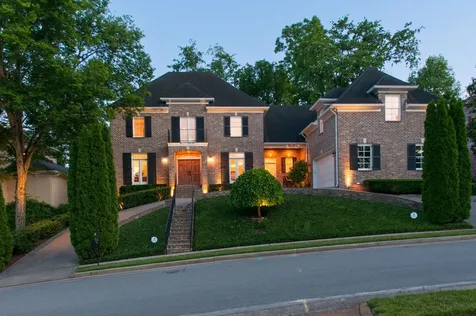 4114 Elder Place Nashville TN 37215