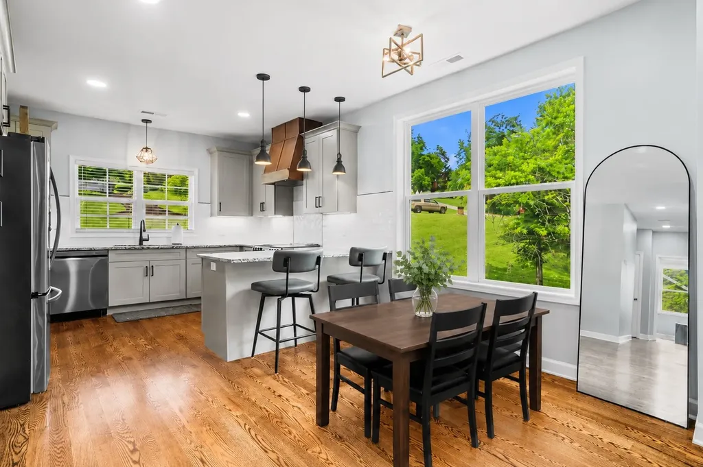 1925 Normerle Drive Goodlettsville TN 37072