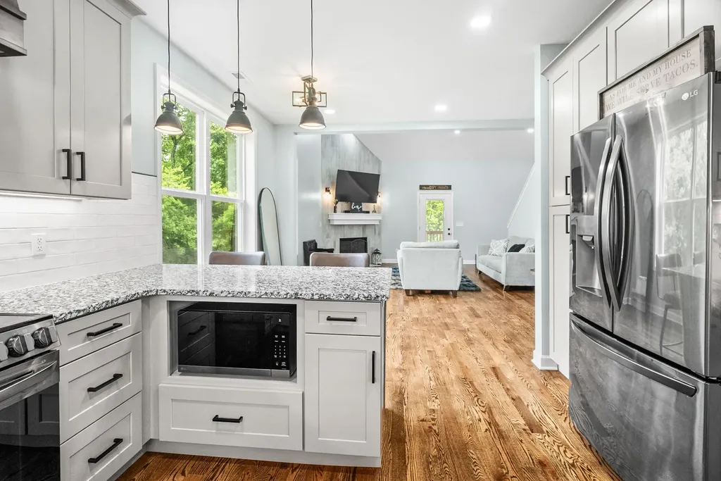 1925 Normerle Drive Goodlettsville TN 37072