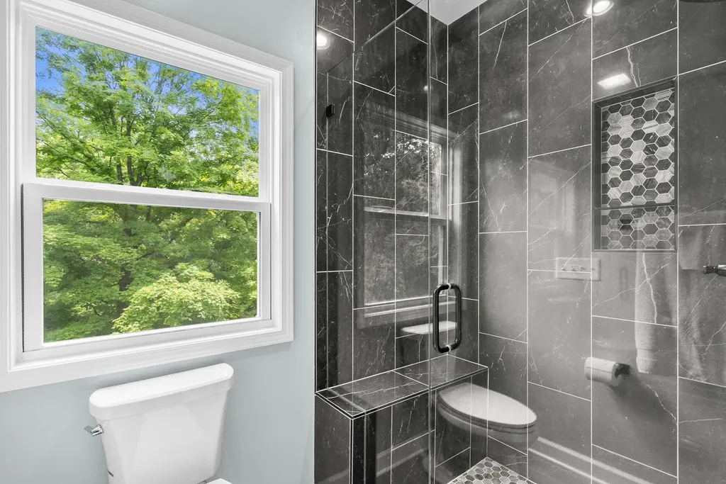 1925 Normerle Drive Goodlettsville TN 37072