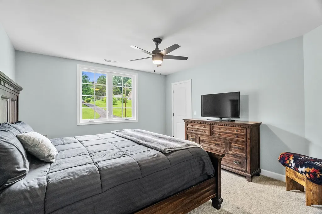 1925 Normerle Drive Goodlettsville TN 37072