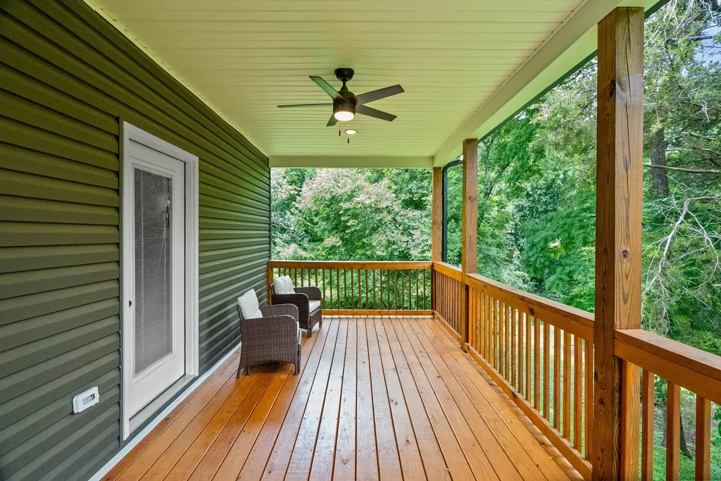 1925 Normerle Drive Goodlettsville TN 37072