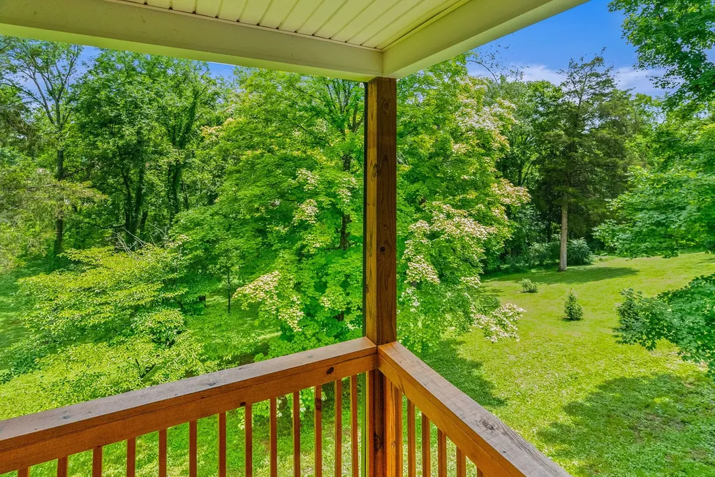 1925 Normerle Drive Goodlettsville TN 37072