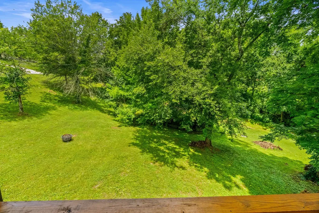 1925 Normerle Drive Goodlettsville TN 37072