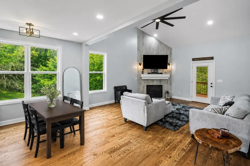 1925 Normerle Drive Goodlettsville TN 37072