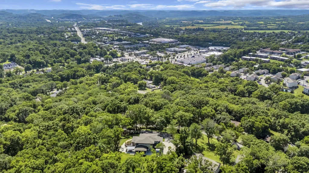 6449 Fleetwood Drive Nashville TN 37209