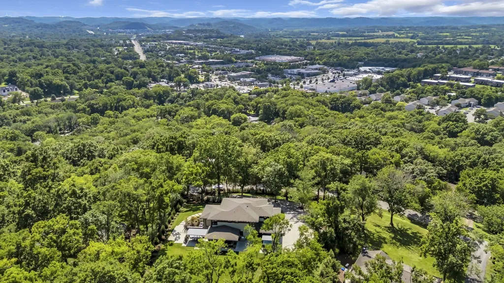 6449 Fleetwood Drive Nashville TN 37209
