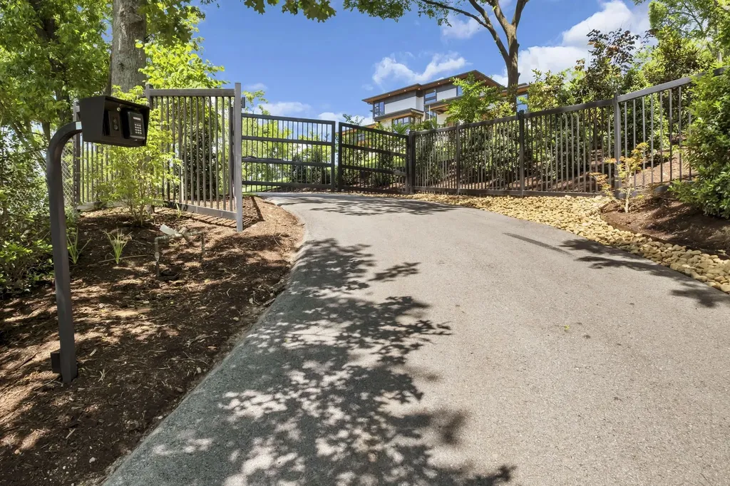 6449 Fleetwood Drive Nashville TN 37209