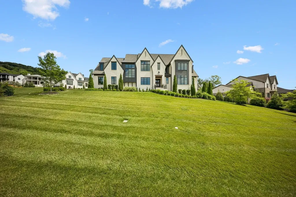 1598 Eastwood Drive Brentwood TN 37027