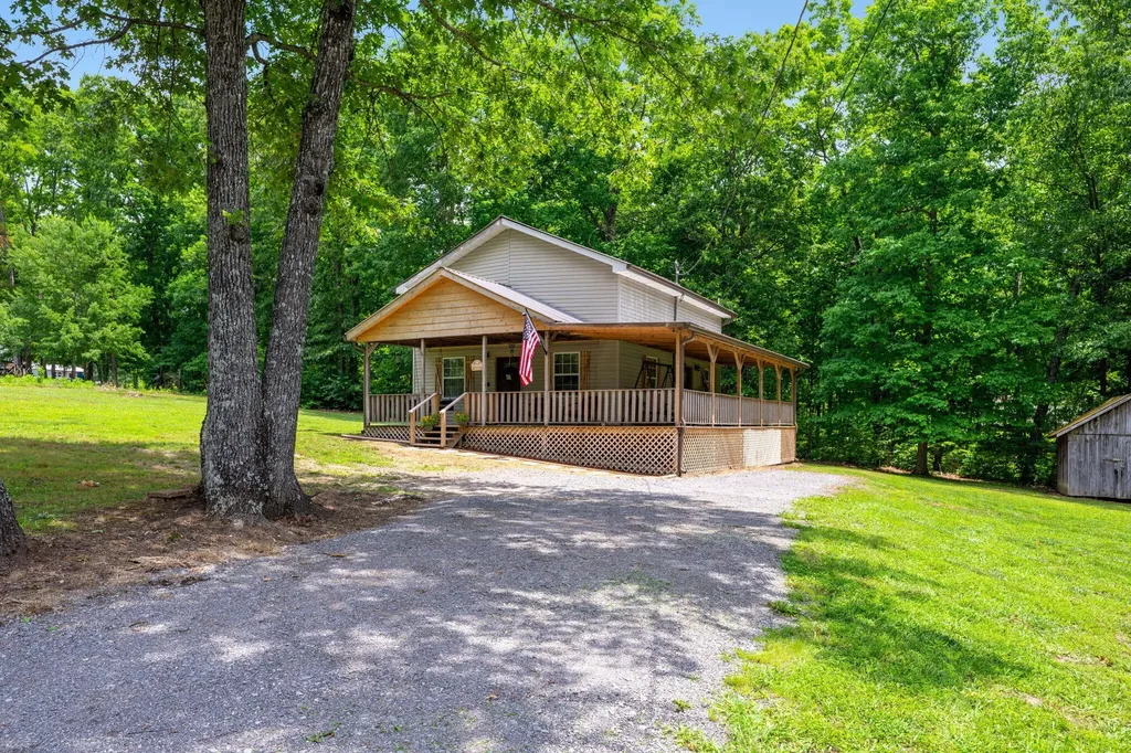 163 Thompson Road Dunlap TN 37327