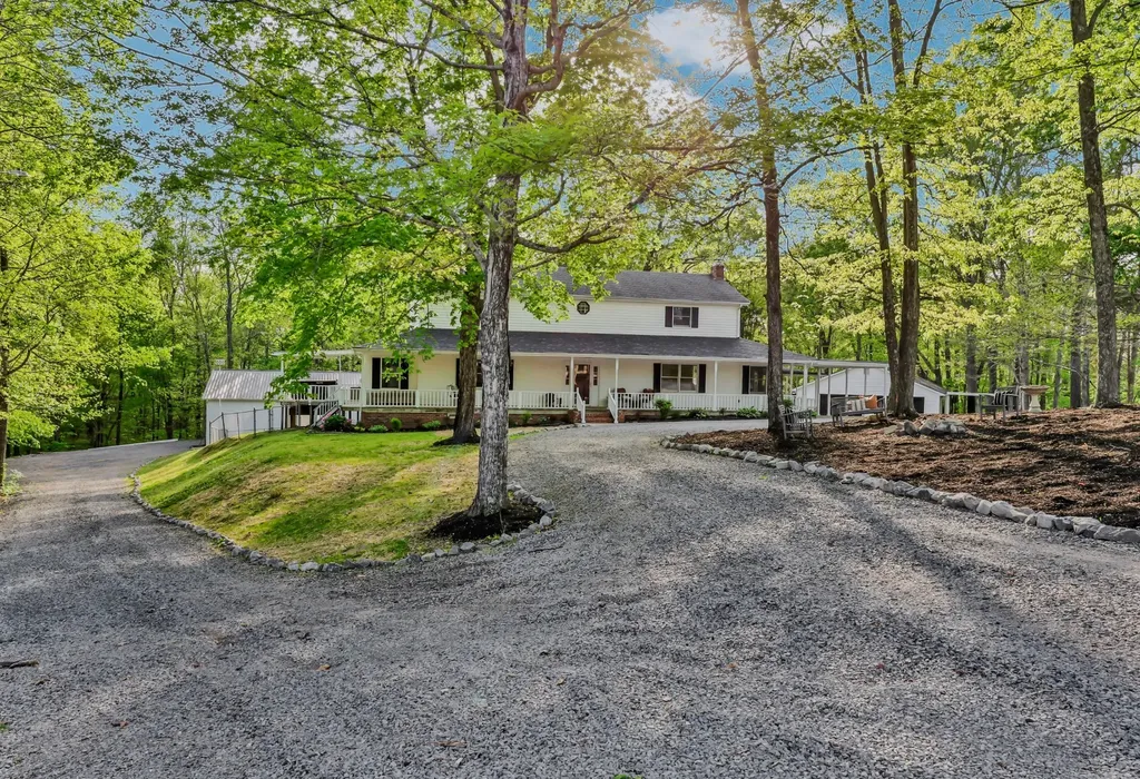 2690 Ashland City Road Clarksville TN 37043