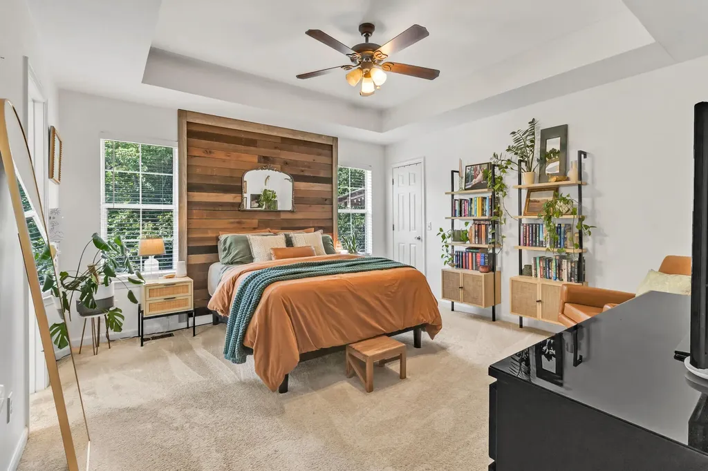 6452 White Tail Drive Ooltewah TN 37363