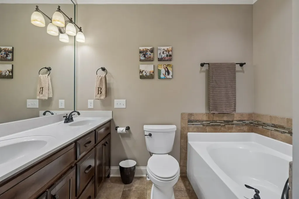 157 Tulip Grove Point Hermitage TN 37076