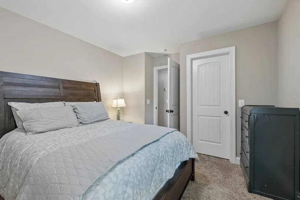 157 Tulip Grove Point Hermitage TN 37076