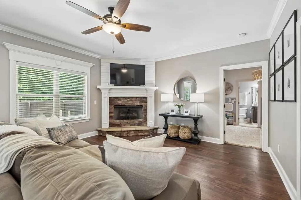 157 Tulip Grove Point Hermitage TN 37076