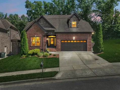 157 Tulip Grove Point Hermitage TN 37076